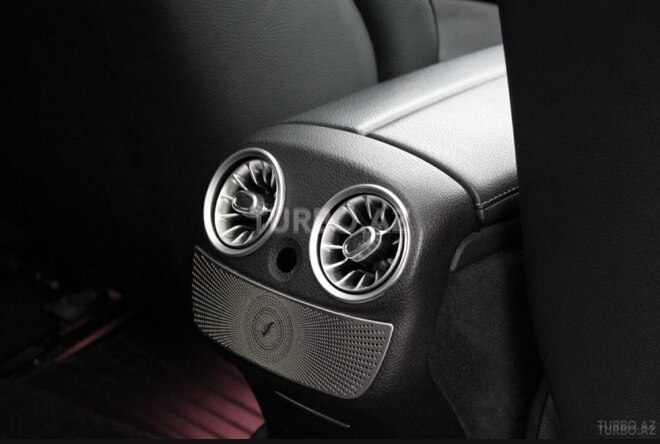 Mercedes E 200-13