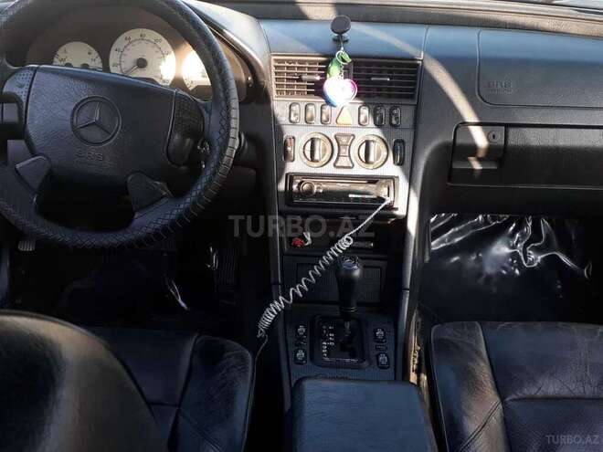 Mercedes C 230 1999, 302,176 km - 2.3 l - Bakı