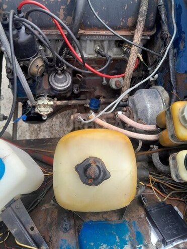LADA (VAZ) 2106 1983, 48,955 km - 1.6 l - Salyan