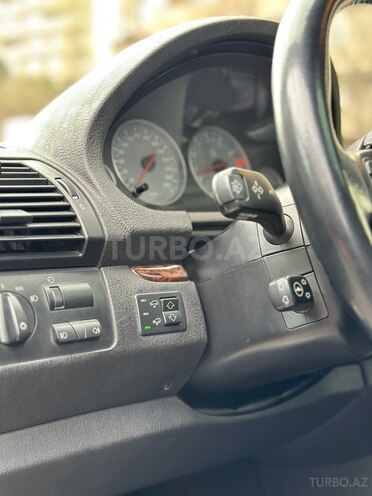 BMW X5 2004, 258,000 km - 4.4 l - Bakı