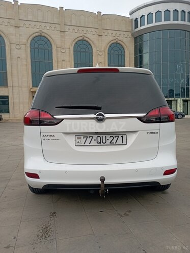 Opel Zafira 2017, 196,000 km - 1.4 l - Bakı