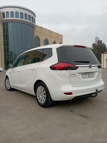 Opel Zafira 2017, 196,000 km - 1.4 l - Bakı