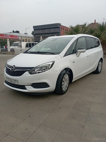 Opel Zafira 2017, 196,000 km - 1.4 l - Bakı