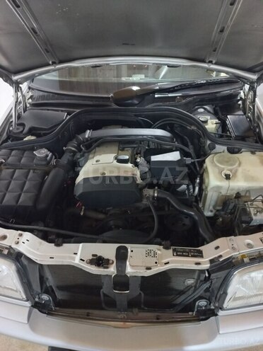 Mercedes C 180 1997, 380,000 km - 1.8 l - Lənkəran
