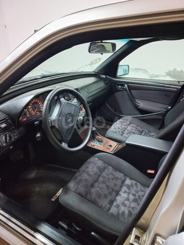 Mercedes C 180 1997, 380,000 km - 1.8 l - Lənkəran