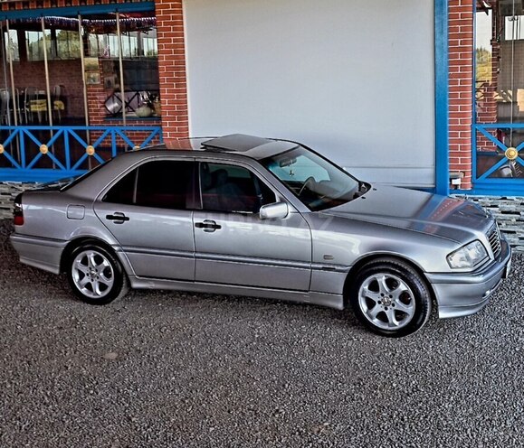 Mercedes C 180 1997, 380,000 km - 1.8 l - Lənkəran