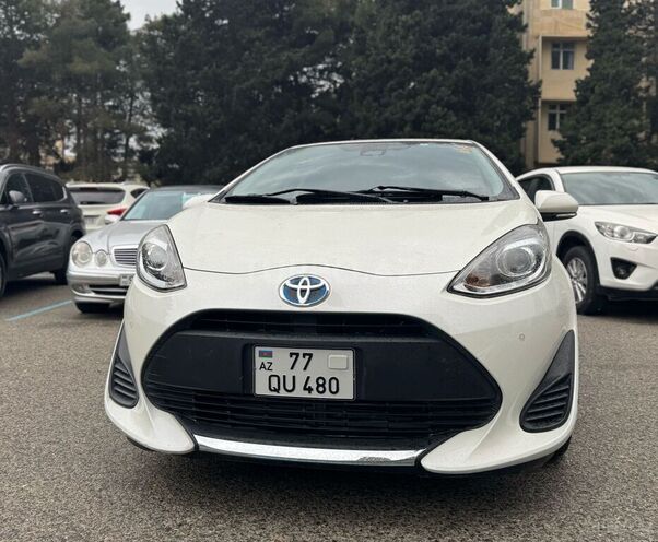 Toyota Aqua 2019, 68,000 km - 1.5 l - Bakı