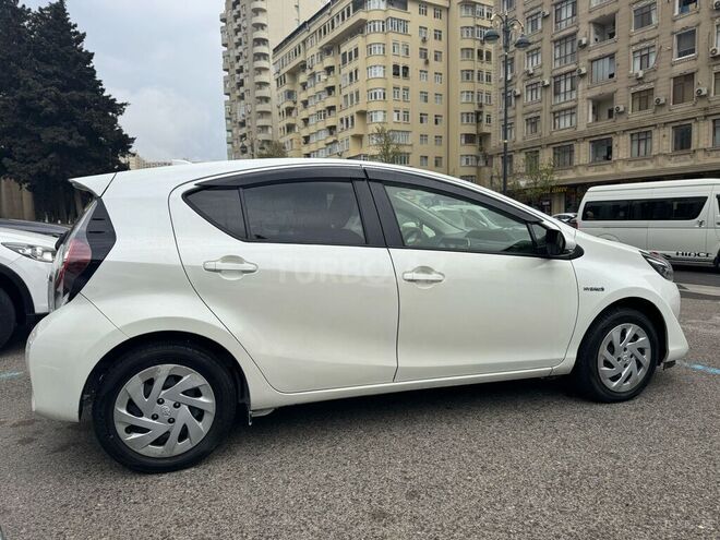 Toyota Aqua 2019, 68,000 km - 1.5 l - Bakı