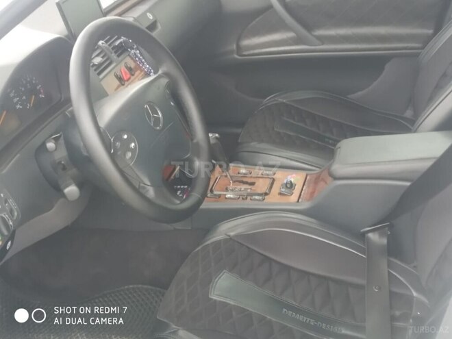 Mercedes E 240 1990, 216,988 km - 2.4 l - Bakı