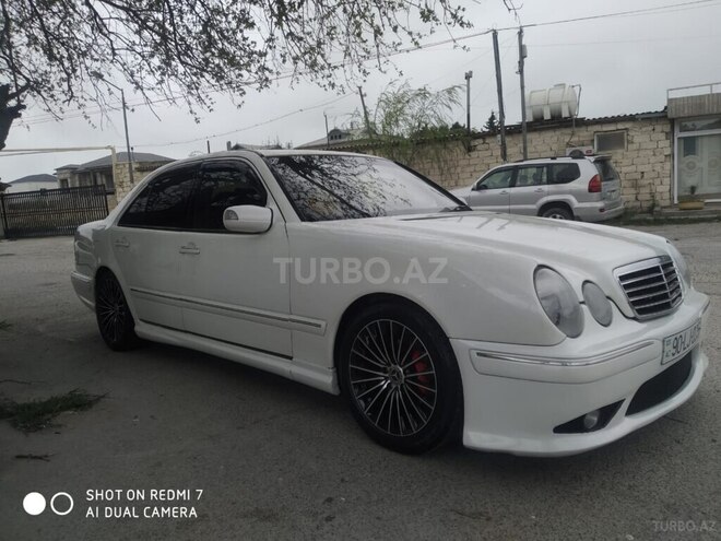 Mercedes E 240 1990, 216,988 km - 2.4 l - Bakı