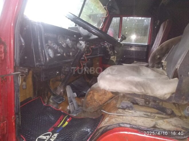 KamAz 53228 1990, 200,000 km - 11.0 l - Tovuz