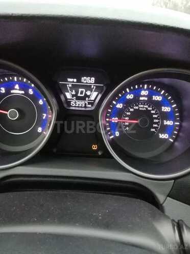Hyundai Elantra 2014, 153,997 km - 1.8 л - Şəki