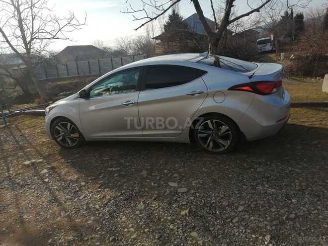 Hyundai Elantra 2014, 153,997 km - 1.8 л - Şəki