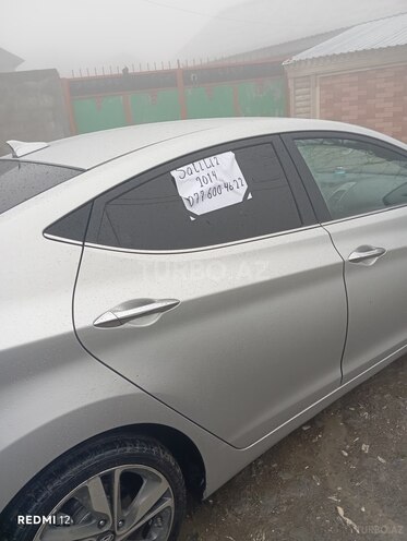 Hyundai Elantra 2014, 153,997 km - 1.8 л - Şəki