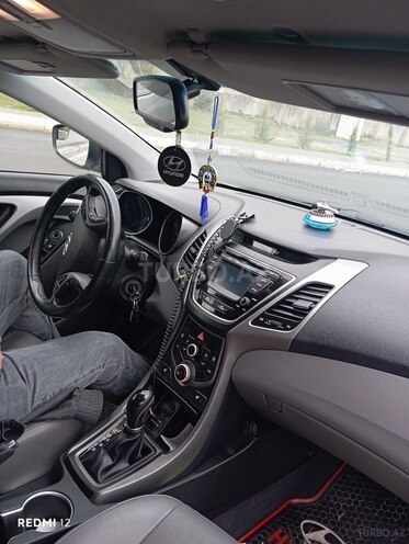 Hyundai Elantra 2014, 153,997 km - 1.8 л - Şəki