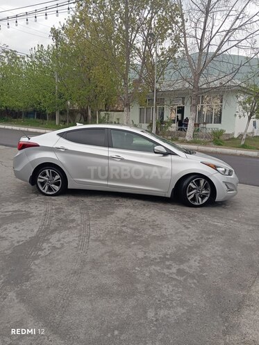 Hyundai Elantra 2014, 153,997 km - 1.8 л - Şəki