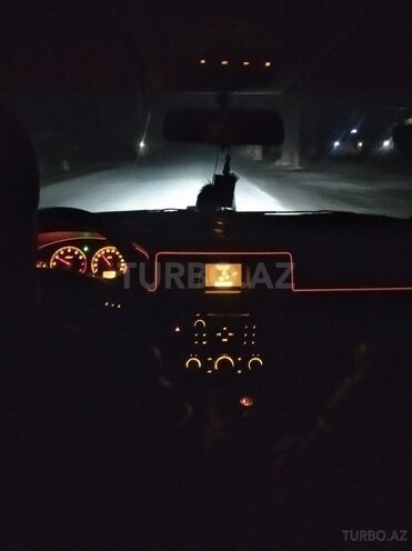 Opel Vectra 2003, 219,500 km - 2.2 l - Zaqatala