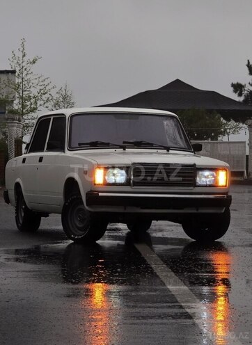 LADA (VAZ) 2107 2009, 90,000 km - 1.6 л - Astara