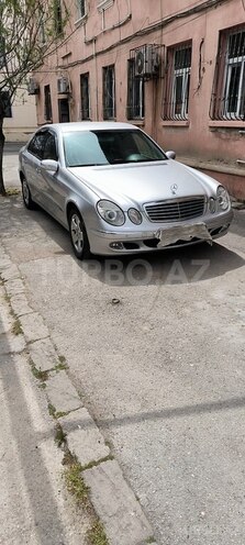 Mercedes E 220 d 2005, 499,000 km - 2.2 l - Bakı