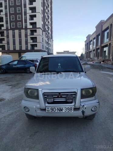 Mitsubishi Pajero io 2000, 350,000 km - 1.8 l - Bakı
