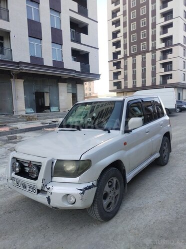 Mitsubishi Pajero io 2000, 350,000 km - 1.8 l - Bakı