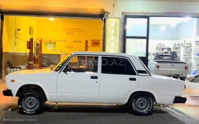 LADA (VAZ) 2107 2009, 90,000 km - 1.6 л - Astara