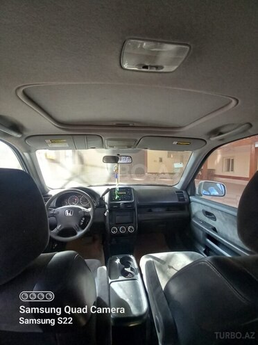 Honda CR-V 2003, 247,839 km - 2.4 l - Tovuz