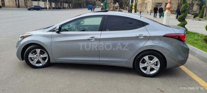 Hyundai Elantra 2015, 98,000 km - 1.8 l - Yevlax