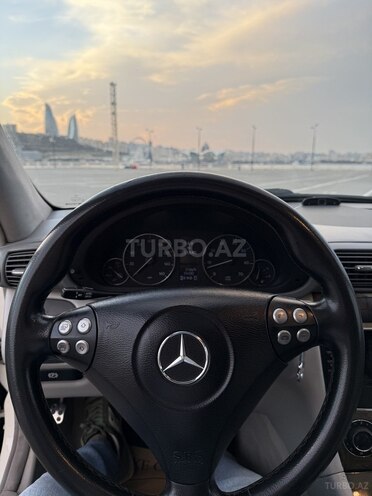 Mercedes C 230 2006, 212,000 km - 2.5 l - Bakı