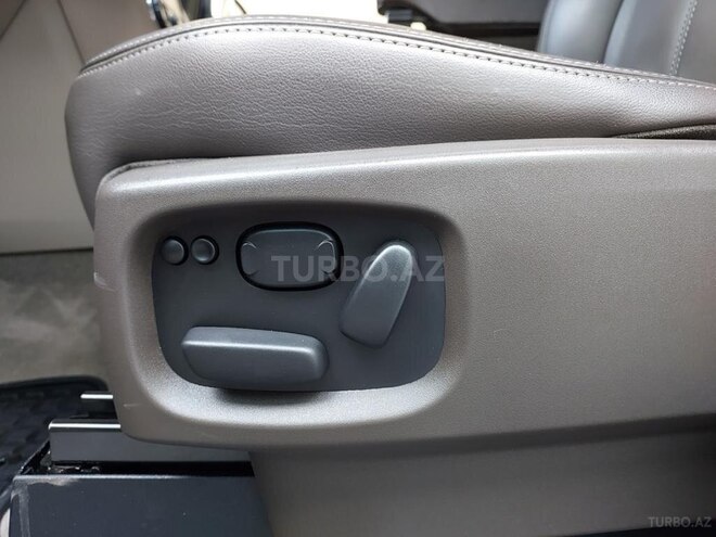 Land Rover Discovery 2014, 170,000 km - 3.0 l - Bakı
