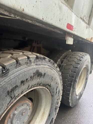 HOWO Sinotruk 2012, 200,000 km - 10.0 l - Gəncə