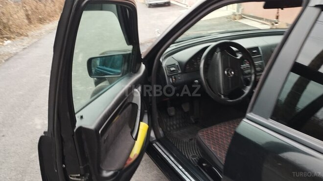 Mercedes C 180 1999, 512,000 km - 1.8 l - Zaqatala