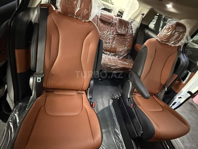 Kia Carnival 2025, 0 km - 2.2 l - Bakı