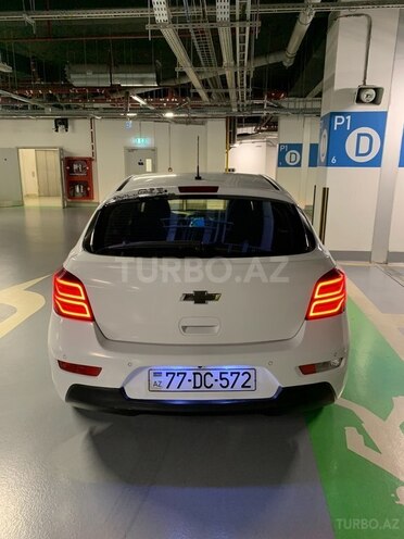 Chevrolet Cruze-7