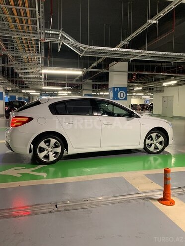 Chevrolet Cruze-5