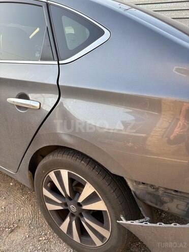 Nissan Sentra 2016, 130,000 km - 1.8 l - Bakı