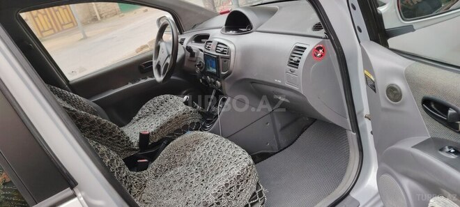 Hyundai Matrix 2006, 330,000 km - 1.5 l - Bakı