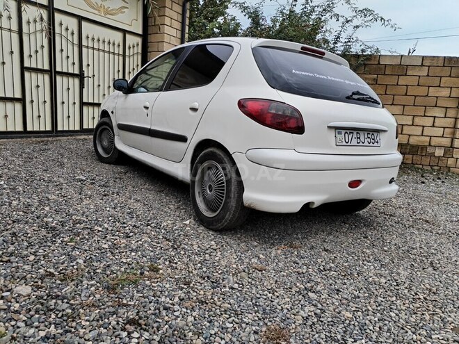 Peugeot 206 2001, 382,000 km - 1.6 l - Bakı