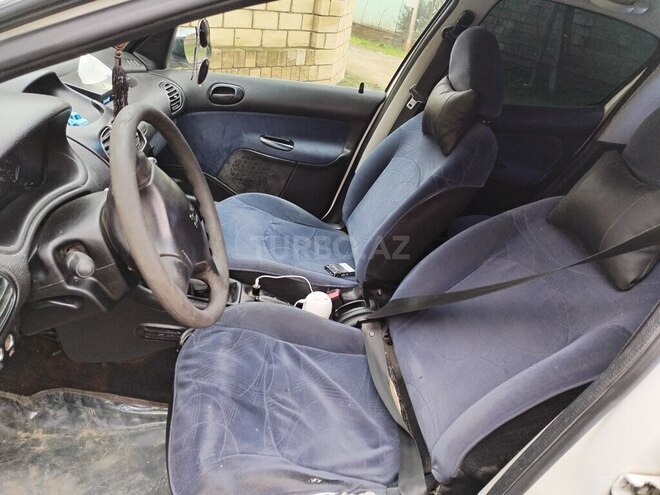 Peugeot 206 2001, 382,000 km - 1.6 l - Bakı