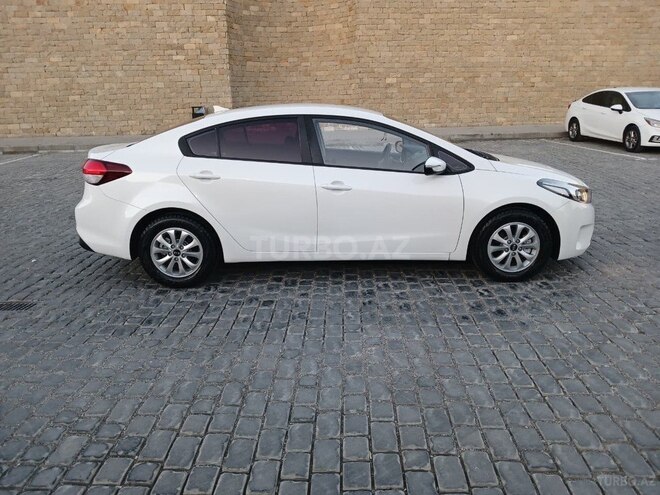 Kia K3 2017, 188,000 km - 1.6 l - Bakı