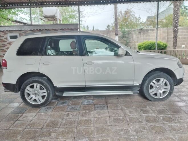 Volkswagen Touareg 2004, 195,000 km - 3.2 л - Bakı