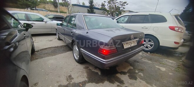 Mercedes E 200 1995, 495,000 km - 2.0 l - Bakı