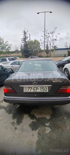 Mercedes E 200 1995, 495,000 km - 2.0 l - Bakı