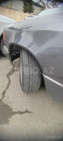 Mercedes E 200 1995, 495,000 km - 2.0 l - Bakı