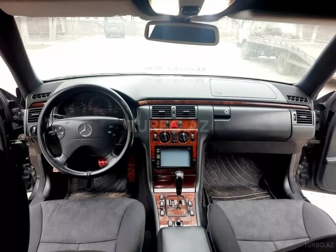 Mercedes E 220 d 2000, 459,000 km - 2.2 л - Bakı