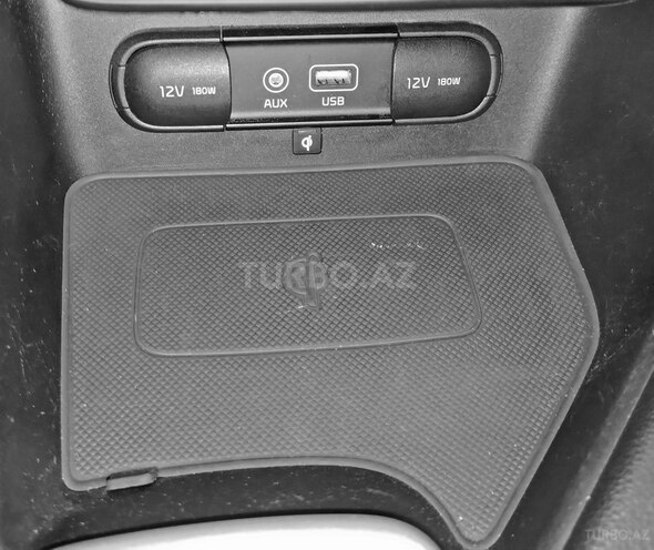 Kia Sportage-12
