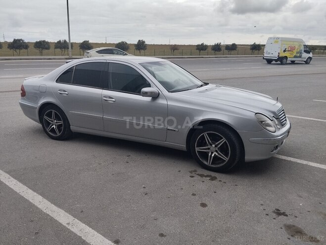 Mercedes E 220 d 2002, 551,000 km - 2.2 л - Bakı