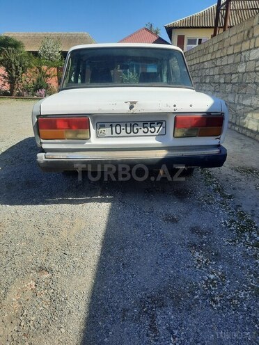 LADA (VAZ) 2107 2003, 95,000 km - 1.6 l - Ucar