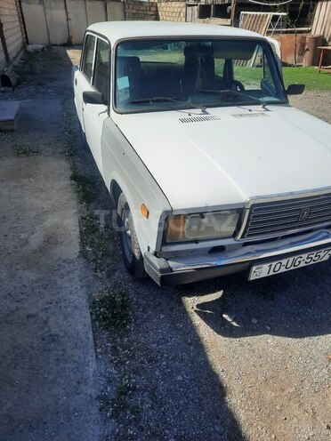 LADA (VAZ) 2107 2003, 95,000 km - 1.6 l - Ucar