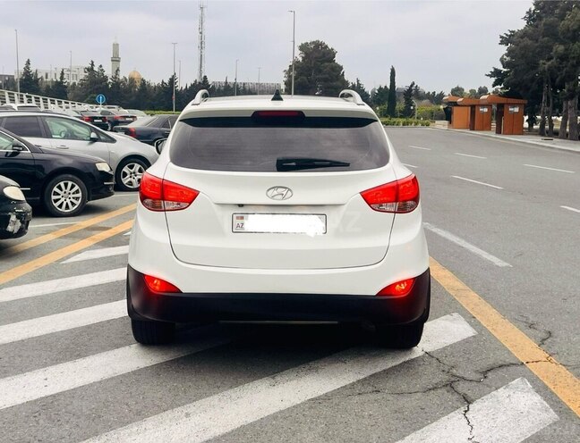 Hyundai ix35 2012, 148,000 km - 2.0 l - Bakı